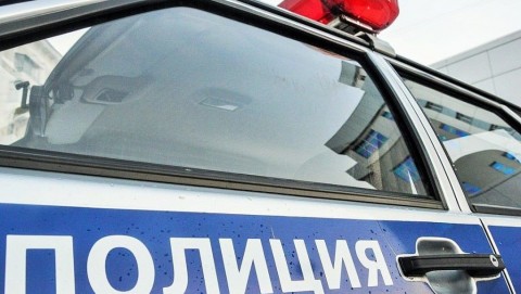 Полицейские Нехаевского района задержали угонщика автомашины
